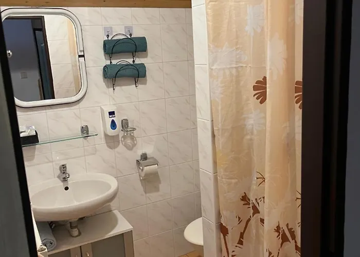 Eliska בית הארחה 3*